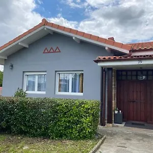 Apartamento Nik En Casa Con Parking Y Jardin, Erandio